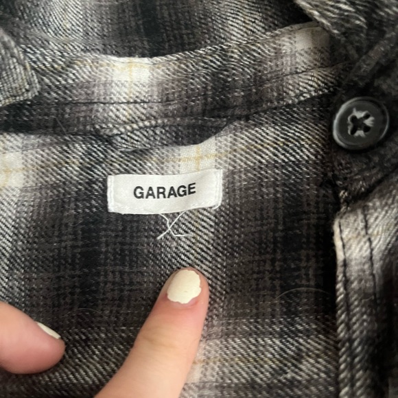 Garage flannel button up - Picture 3 of 4